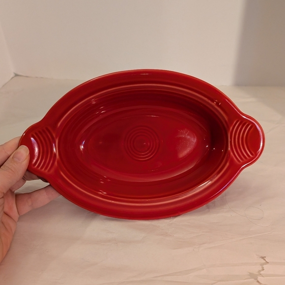 Fiesta 9 1/8 Inch Oval Individual Casserole 13 oz in Scarlet Red - Picture 2 of 8